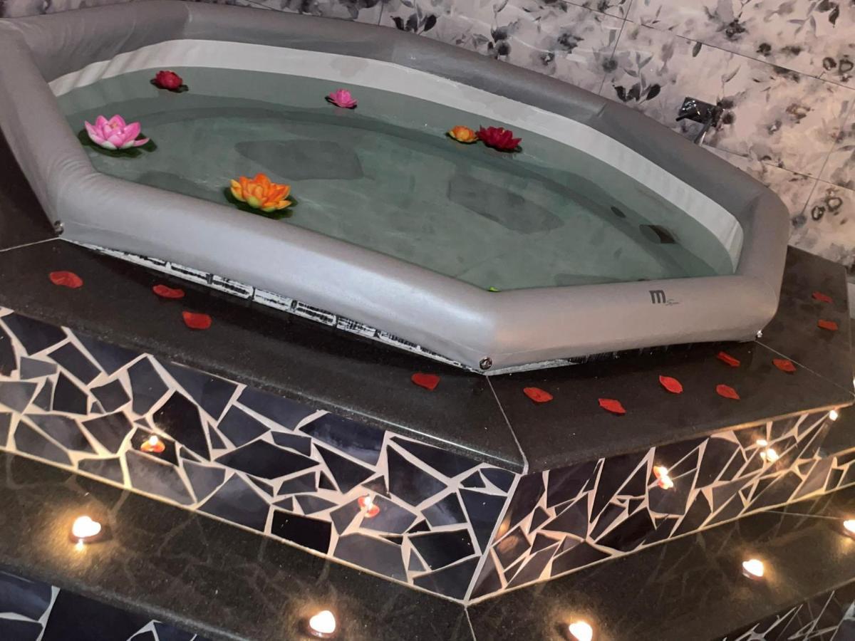 B&B City Suite Katania Zewnętrze zdjęcie